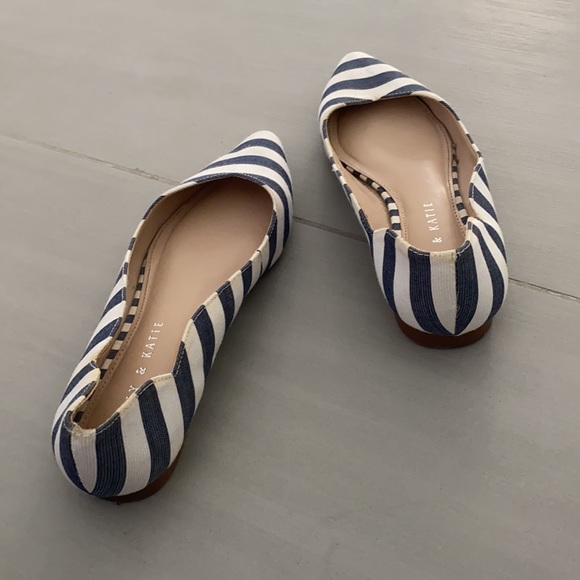 Cute Flats - Picture 3 of 4